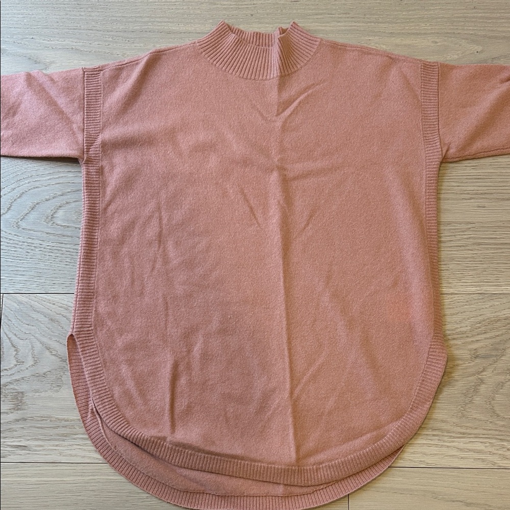 Club Monaco Dusty Rose Turtleneck Sweater